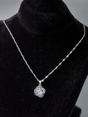 Silver Tone Floral Spinner Pendant Necklace Fidget Flower Adjustable Chain